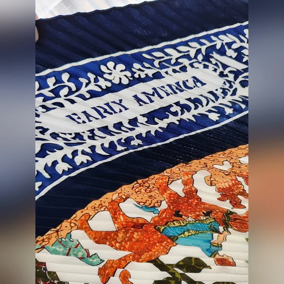 Hermès Early America Plissé 90 scarf With Box - Picture 12 of 17